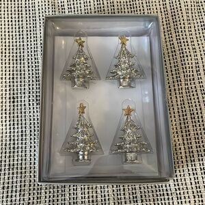 Crate and barrel Christmas place card holders set of 4